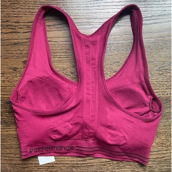 Calvin Klein hot pink sports bra - Picture 2 of 4